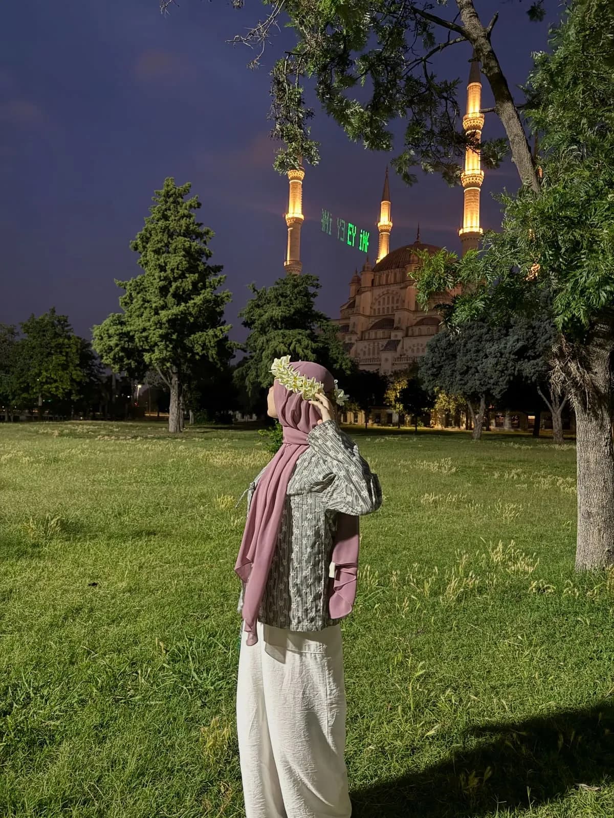 الساعة الذهبية في المساء
